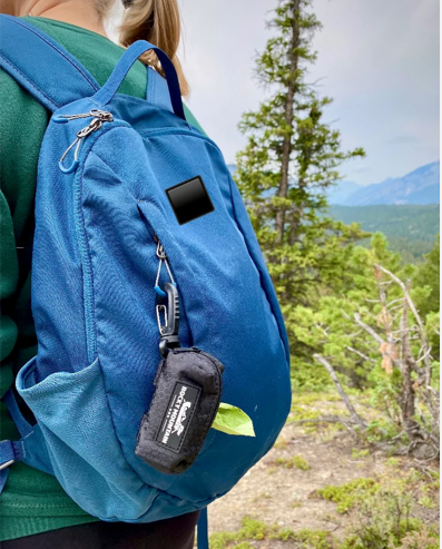 Distributeur de sacs à déjections Bugaboo – Rocky Mountain Dog 🍁